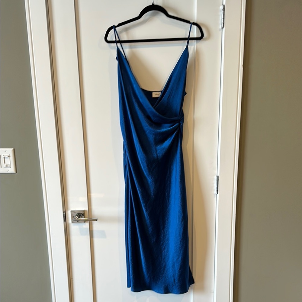Aritzia Wilfred Blue Cross Slip Dress